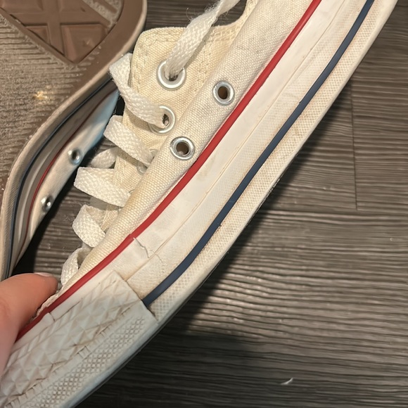 Converse Low Top - Picture 3 of 5